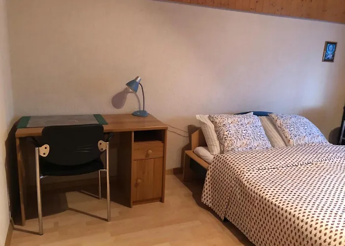 Aarons Apartment